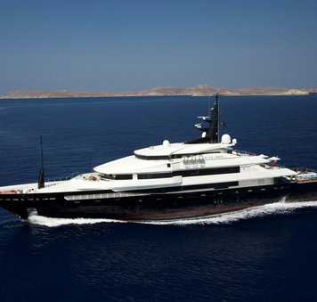 Superyacht charter ALFA NERO completes refit ahead of return to yacht charter market