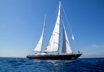 Burrasca Yacht Charter in St Tropez