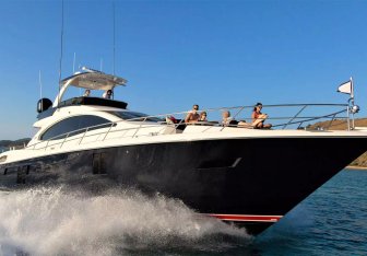 La Mar Yacht Charter in Australia