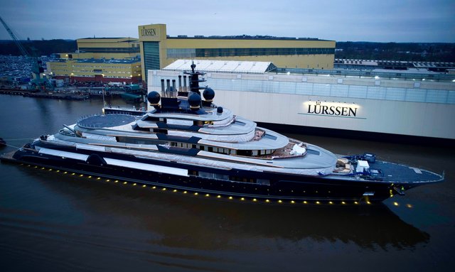 Delivery completed for Lürssen's 145m superyacht LUMINANCE