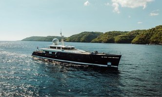 Galileo yacht charter Picchiotti Motor Yacht