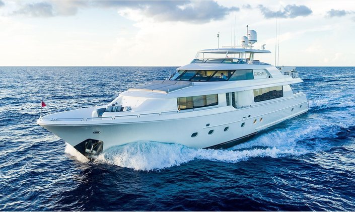 Superyacht rentals embrace the winter sun with Bahamas yacht charters